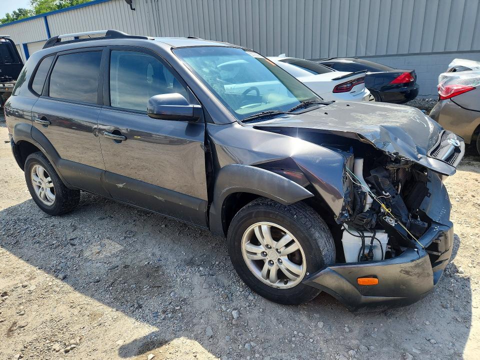 2008 Hyundai Tucson VIN KM8JN72D98U768963 COPART salvage auction — FRONT END, Va - Certificate Of Title, sold $400 on 2026-07-07 (photo 4)