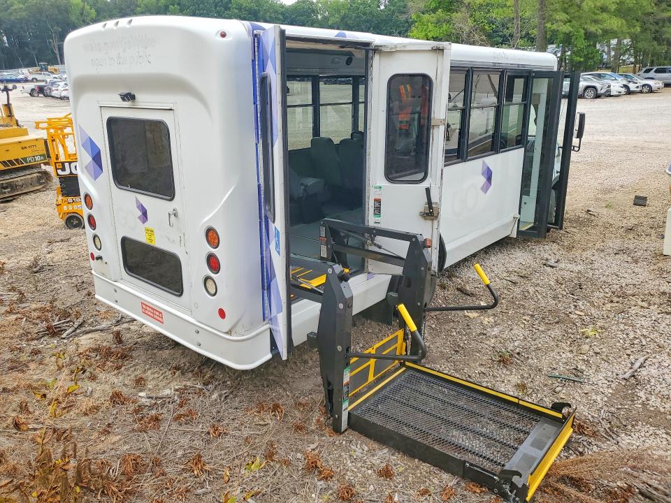 2017 Ford Transit VIN 1FDES8PM5HKA48418 COPART salvage auction — MECHANICAL, VA - DEALER ONLY CLEAN TITLE, sold $9,800 on 2026-07-24 (photo 3)