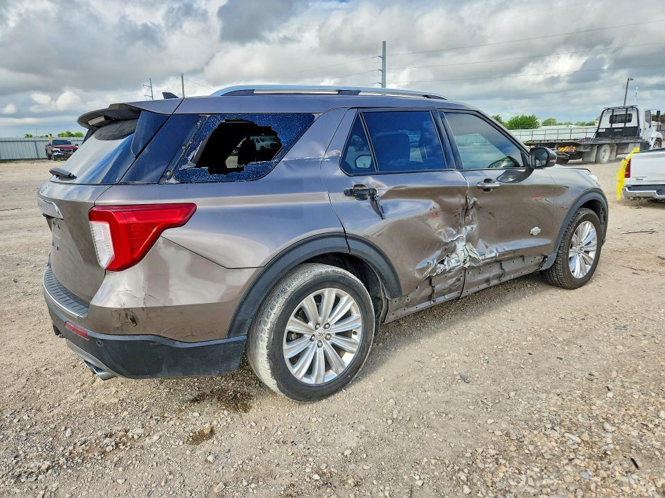 2021 Ford Explorer VIN 1FM5K7LC3MGC06159 COPART salvage auction — SIDE, Tx - Salvage Vehicle Title, sold $8,900 on 2026-07-29 (photo 3)
