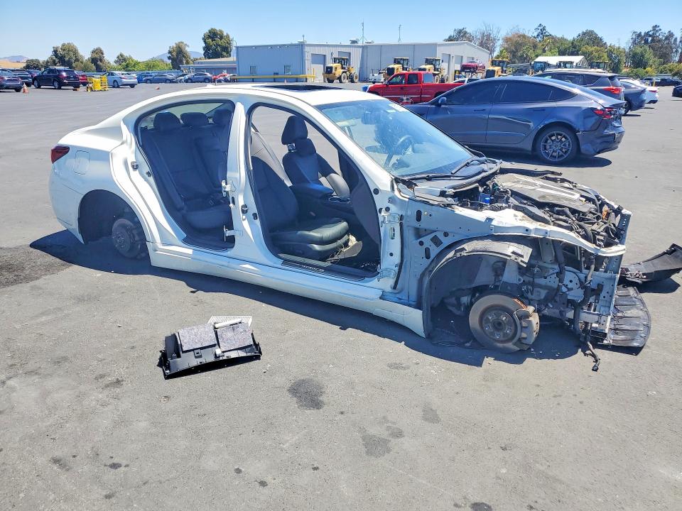 2018 Infiniti Q50 VIN JN1EV7AP9JM356181 COPART salvage auction — VANDALISM, Salvage Title, sold $275 on 2026-07-15 (photo 4)