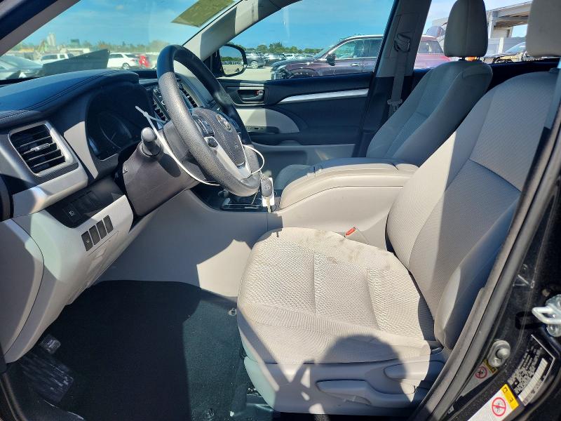 2017 Toyota Highlander VIN 5TDZARFH1HS025083 COPART salvage auction — SIDE, Fl - Cert Of Title Slvg Rebuildable, sold $10,100 on 2026-07-09 (photo 7)