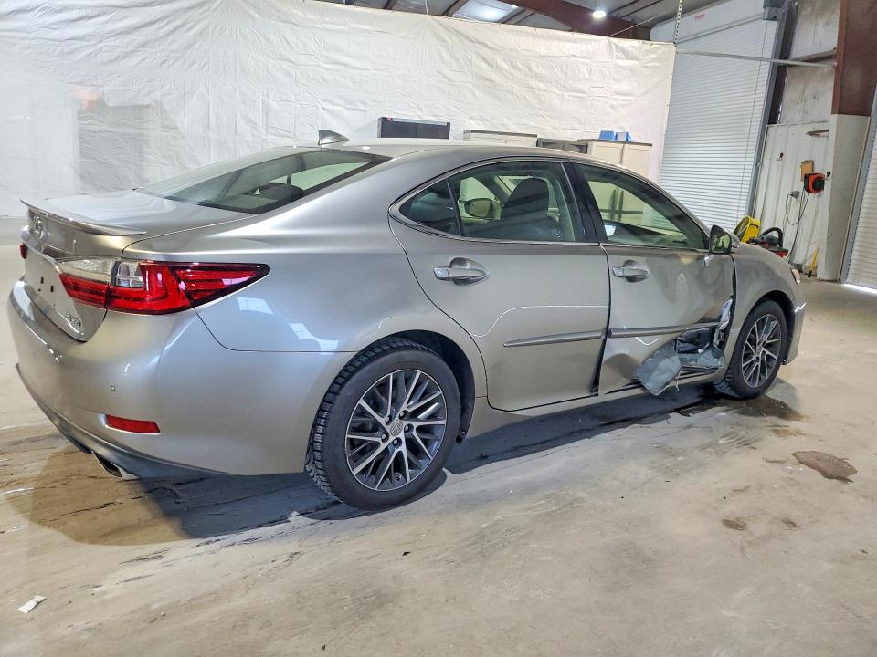 2016 Lexus VIN JTHBK1GG7G2236332 COPART salvage auction — SIDE, Ma - Cert Of Title-Reconstrctd Coll, sold $6,100 on 2026-07-15 (photo 3)