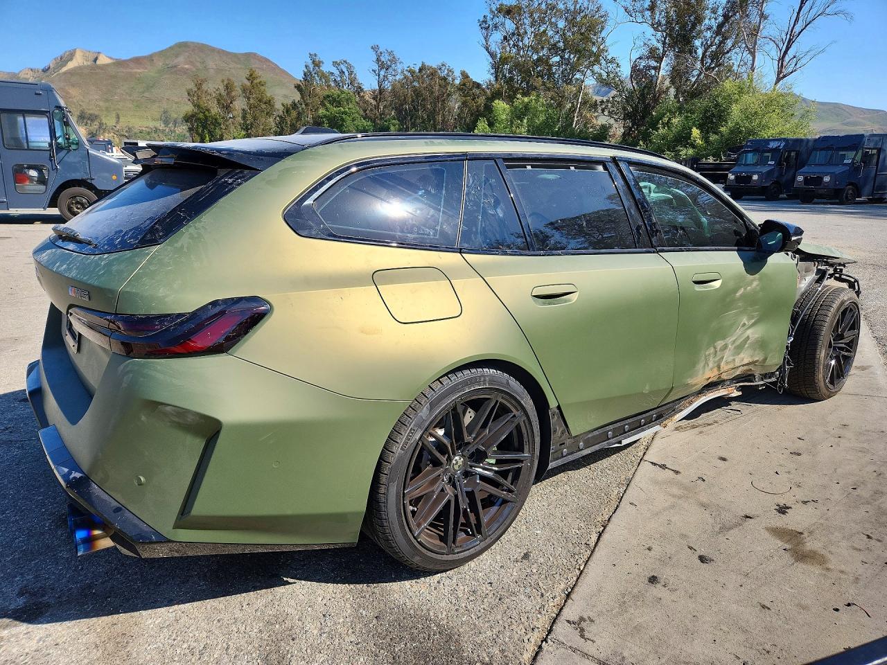 2026 BMW M5 VIN WBS83GV09TCX03202 COPART salvage auction — Front End, CA - SALVAGE CERTIFICATE, sold $65,000 on 2026-07-10 (photo 3)
