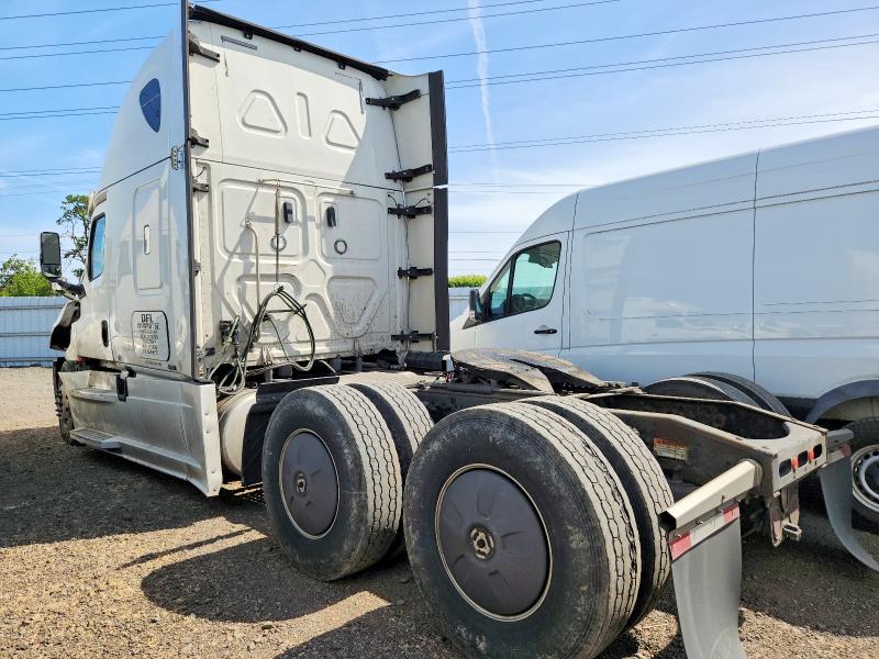 2018 Freightliner Cascadia 126 VIN 3AKJHHDR5JSJW2157 COPART salvage auction — FRONT END, TN - SALVAGE CERTIFICATE, sold $4,000 on 2026-09-11 (photo 3)