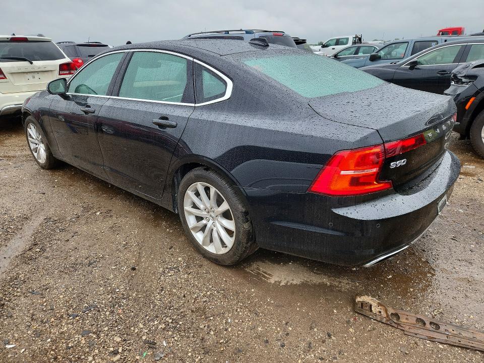 2018 Volvo VIN LVY992MK9JP019782 COPART salvage auction — FRONT END, Il - Salvage Certificate, sold $5,700 on 2026-07-21 (photo 2)