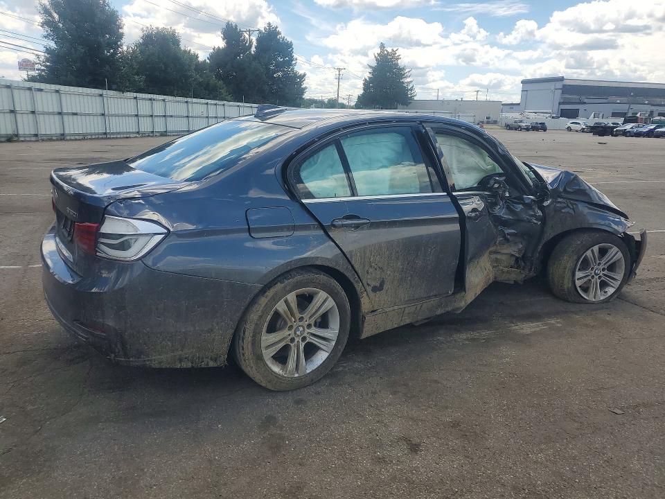 2018 BMW 3er VIN WBA8D9C59JA614301 COPART salvage auction — SIDE, Oh - Cert Of Title-Salvage, sold $350 on 2026-07-15 (photo 3)