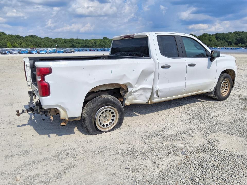 2019 Chevrolet Silverado 1500 VIN 1GCRWAEH8KZ384683 COPART salvage auction — REAR END, GA - CERTIFICATE OF TITLE, sold $6,000 on 2026-07-09 (photo 3)