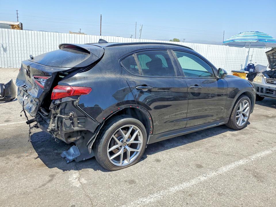 2019 Alfa romeo Stelvio VIN ZASPAKANXK7C41468 COPART salvage auction — REAR END, Ca - Salvage Certificate, sold $3,950 on 2026-07-24 (photo 3)