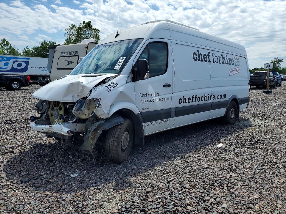 2015 Freightliner Sprinter 2500 VIN WDYPE8CCXFP136127 COPART salvage auction — FRONT END, IN - CERT OF TITLE-SALVAGE TITLE (P), sold $275 on 2026-07-22 (photo 1)