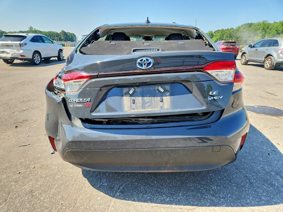 2025 Toyota Corolla VIN JTDBCMFE0S3072201 COPART salvage auction — REAR END, Nc - Salvage Certificate Of Title, sold $5,400 on 2026-07-30 (photo 6)