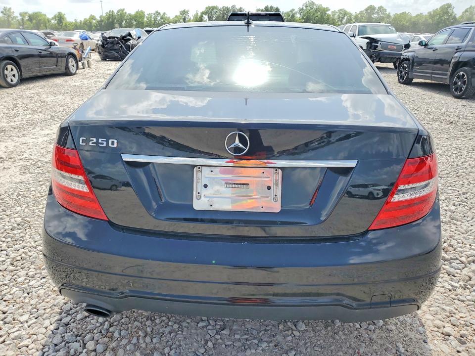 2013 Mercedes-benz C-klasse VIN WDDGF4HB2DA769924 COPART salvage auction — MECHANICAL, Tx - Certificate Of Title, sold $700 on 2026-07-10 (photo 6)