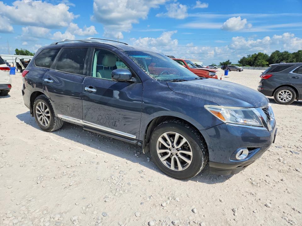 2016 Nissan Pathfinder VIN 5N1AR2MN0GC646168 COPART salvage auction — HAIL, Tx - Certificate Of Title, sold $1,250 on 2026-07-09 (photo 4)