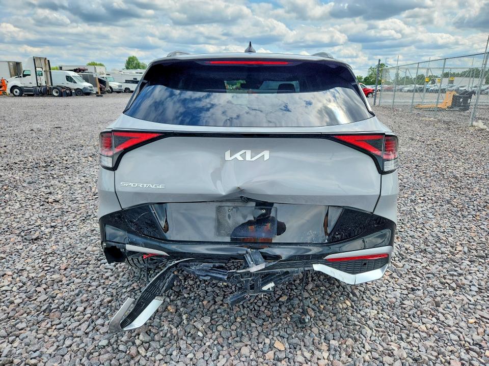2024 Kia Sportage VIN 5XYK43DF4RG209942 COPART salvage auction — REAR END, In - Cert Of Title-Salvage Title, sold $8,100 on 2026-07-28 (photo 6)