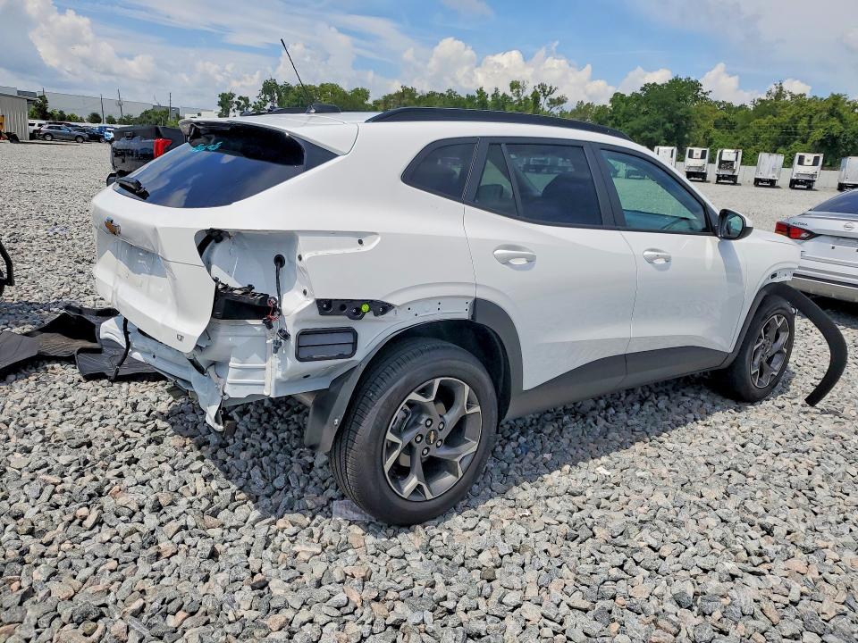 2025 Chevrolet VIN KL77LHEP7SC277169 COPART salvage auction — REAR END, Fl - Cert Of Title Slvg Rebuildable, sold $3,300 on 2026-07-15 (photo 3)