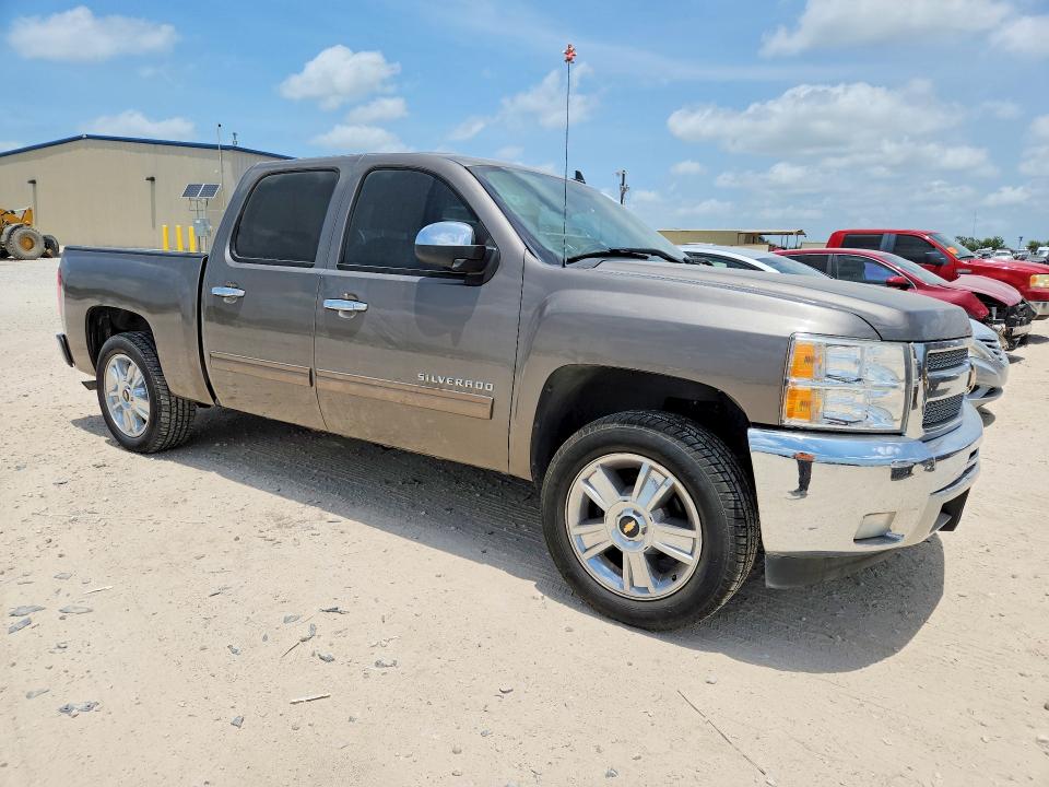 2013 Chevrolet VIN 3GCPCSE03DG323924 COPART salvage auction — SIDE, Tx - Salvage Vehicle Title, sold $2,650 on 2026-07-02 (photo 4)
