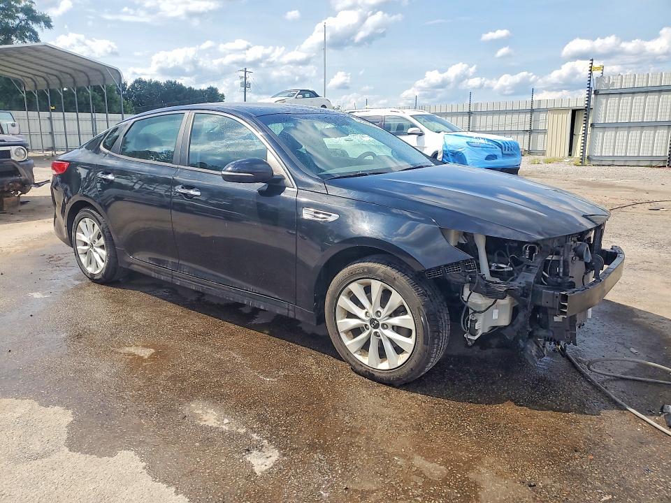 2017 Kia VIN 5XXGT4L32HG124820 COPART salvage auction — FRONT END, Sc - Cert Of Title-Salvage, sold $500 on 2026-07-27 (photo 4)
