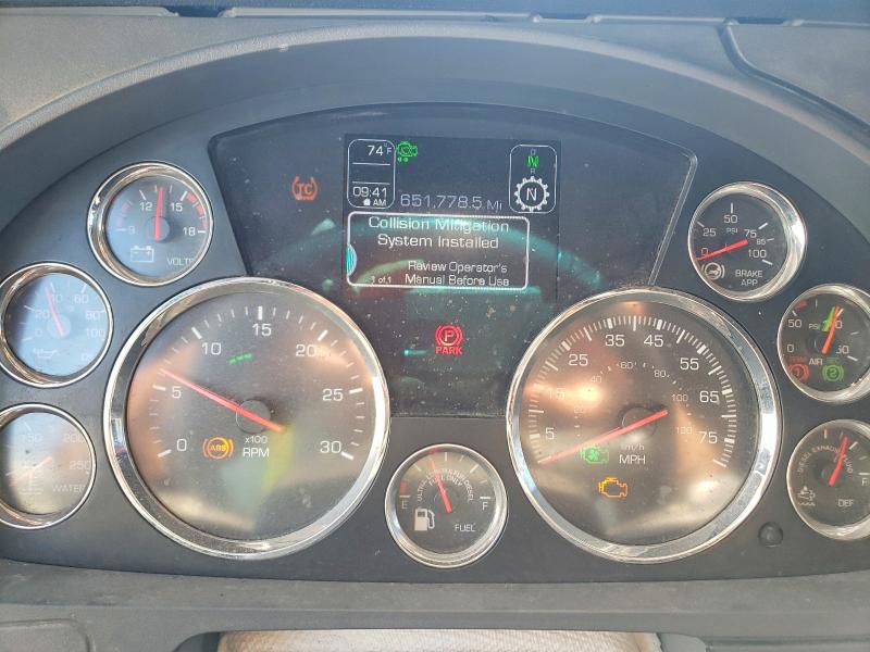 2022 Kenworth Constructi VIN 1XKYDP9X2NJ479270 COPART salvage auction — FRONT END, IN - CERTIFICATE OF TITLE, sold $9,900 on 2026-07-28 (photo 8)