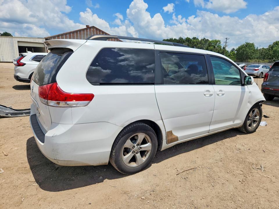 2014 Toyota VIN 5TDKK3DC2ES472679 COPART salvage auction — FRONT END, La - Cert Of Title-Salvage, sold $1,100 on 2026-07-17 (photo 3)