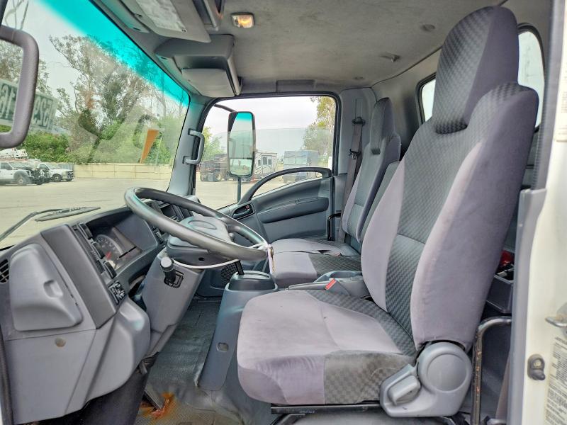 2015 Isuzu Npr hd VIN JALC4W163F7000130 COPART salvage auction — NORMAL WEAR, CA - CERTIFICATE OF TITLE, sold $3,600 on 2026-07-16 (photo 7)