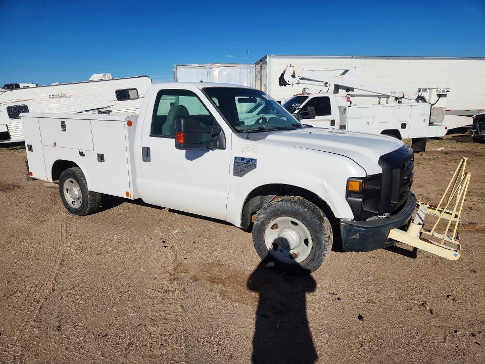 2009 Ford F-250 super duty VIN 1FDNF20579EB05898 COPART salvage auction — MINOR DENT/SCRATCHES, Nm - Certificate Of Title, sold $750 on 2026-07-09 (photo 4)