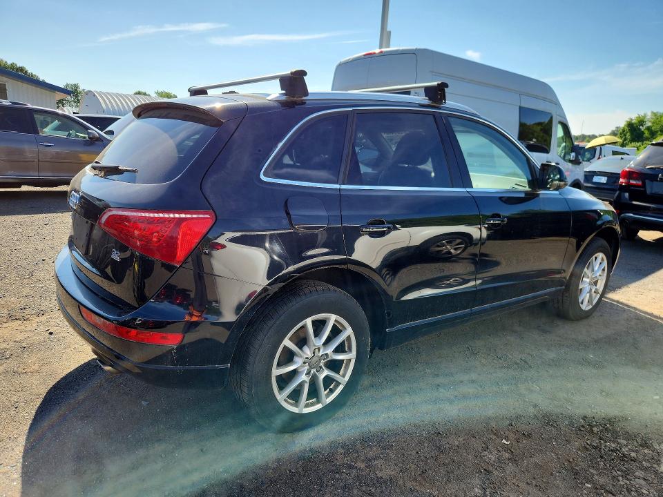 2010 Audi Q5 VIN WA1CKAFP3AA077792 COPART salvage auction — MINOR DENT/SCRATCHES, Ct - Certificate Of Title (P), sold $1,450 on 2026-07-10 (photo 3)
