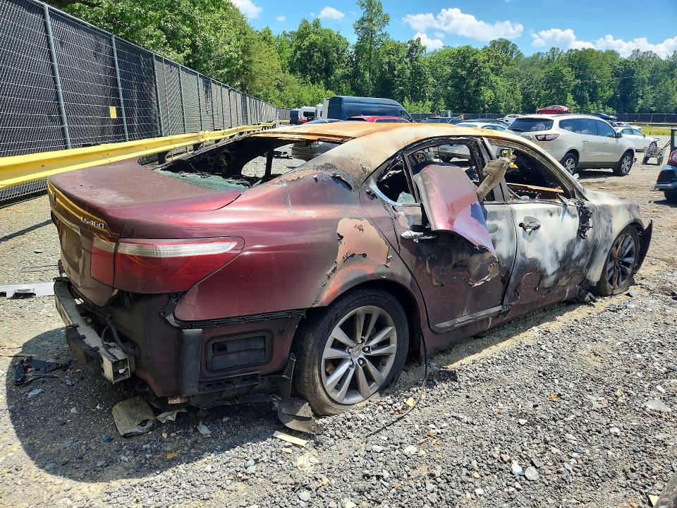 2008 Lexus Ls VIN JTHBL46F585063238 COPART salvage auction — BURN, Md - Cert Of Salvage > 75% Damage, sold $425 on 2026-07-10 (photo 3)