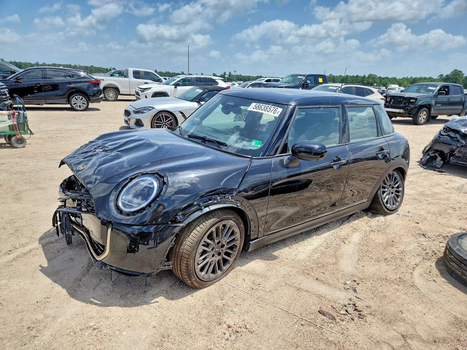 2026 Mini Cooper VIN WMW53GD08T2X96938 COPART salvage auction — FRONT END, Va - Cert Of Title - Salvage, sold $10,500 on 2026-07-28 (photo 1)
