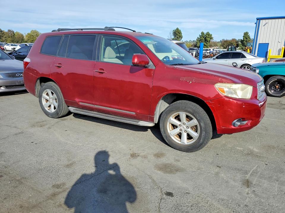 2008 Toyota Highlander VIN JTEES41A082041593 COPART salvage auction — VANDALISM, Ca - Salvage Certificate, sold $100 on 2026-07-24 (photo 4)