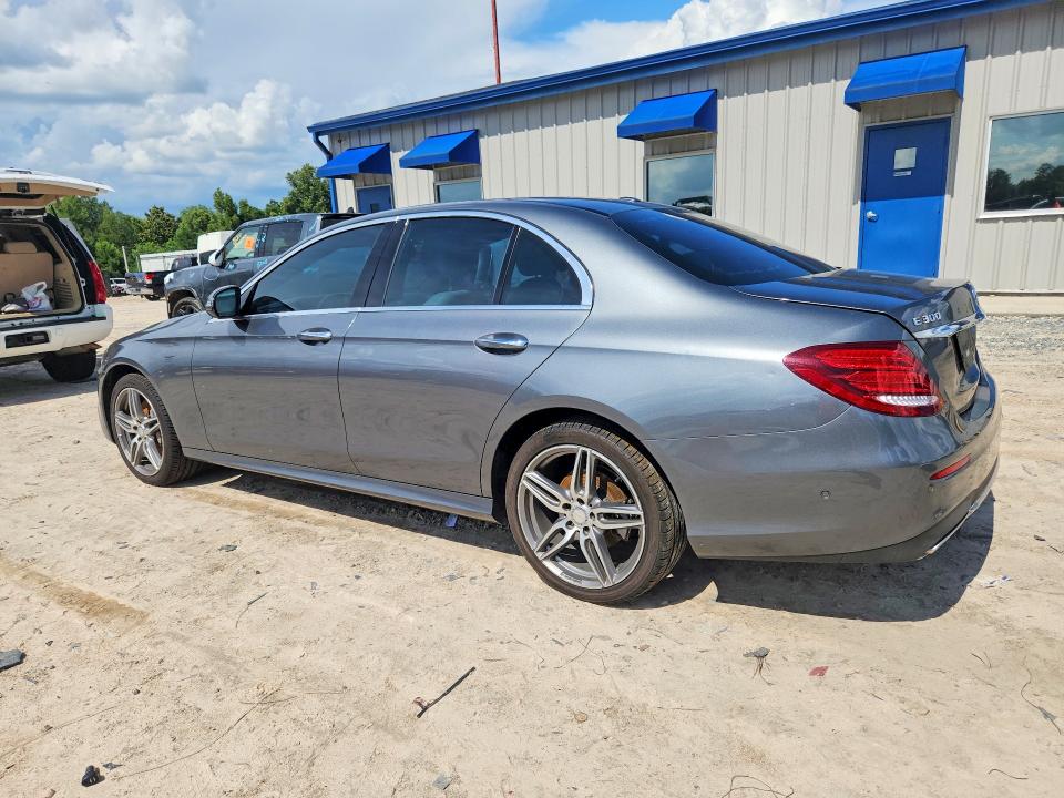2017 Mercedes-benz VIN WDDZF4JB4HA078497 COPART salvage auction — REAR END, Fl - Cert Of Title Slvg Rebuildable, sold $5,400 on 2026-07-10 (photo 2)