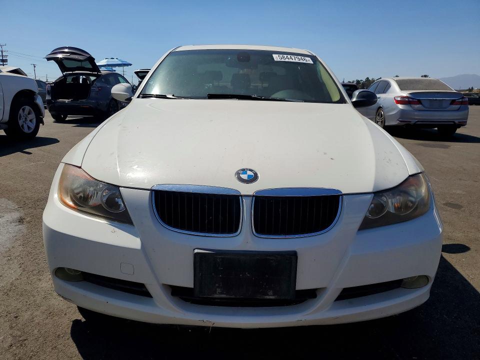 2006 BMW 3 series VIN WBAVB13526KX33514 COPART salvage auction — MINOR DENT/SCRATCHES, Ca - Dis/Dlr/Exp Only Clean Title, sold $500 on 2026-07-06 (photo 5)