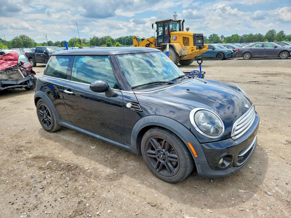 2013 Mini Cooper VIN WMWSU3C54DT374988 COPART salvage auction — REAR END, Il - Certificate Of Title, sold $625 on 2026-07-22 (photo 4)