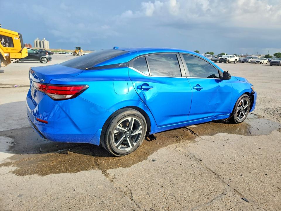 2024 Nissan Sentra VIN 3N1AB8CV2RY204390 COPART salvage auction — SIDE, Salvage Title, sold $4,300 on 2026-07-29 (photo 3)