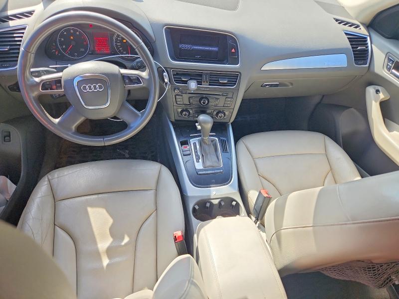 2012 Audi Q5 VIN WA1LFCFP8CA107193 COPART salvage auction — MINOR DENT/SCRATCHES, Qc - Pour Piece Seulement, sold $475 on 2026-09-08 (photo 8)