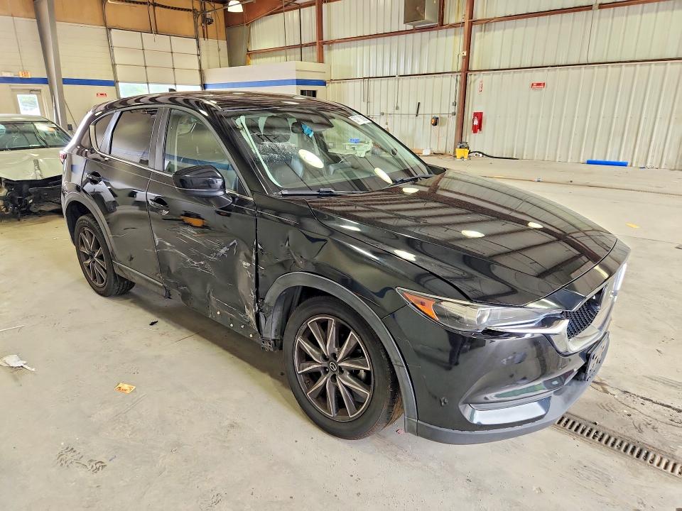 2018 Mazda Cx-5 VIN JM3KFACM8J1399223 COPART salvage auction — SIDE, VA - CERT OF TITLE - SALVAGE, sold $4,850 on 2026-07-31 (photo 4)