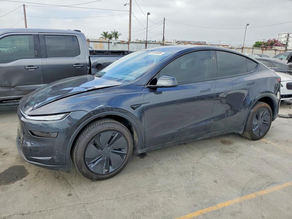 2026 Tesla Model y VIN 7SAYGDEE9TF343067 — COPART salvage auction photo