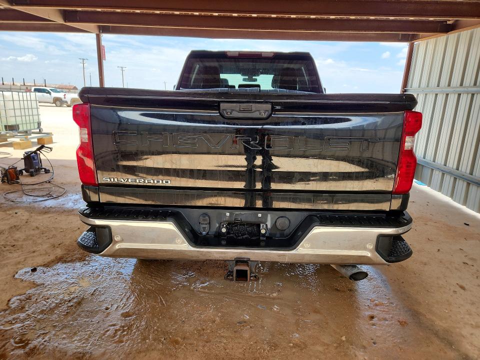 2022 Chevrolet Silverado VIN 1GC4YLE79NF264534 COPART salvage auction — REAR END, Tx - Certificate Of Title, sold $13,100 on 2026-09-02 (photo 6)