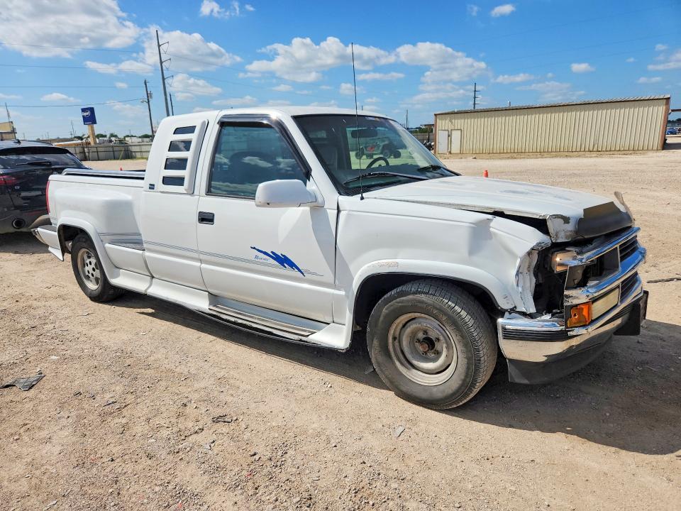 1997 Chevrolet Gmt-400 VIN 2GBEC19R0V1128775 COPART salvage auction — FRONT END, TX - CERTIFICATE OF TITLE, sold $1,500 on 2026-07-08 (photo 4)