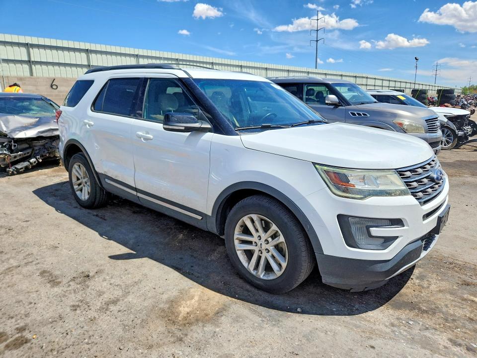 2017 Ford Explorer VIN 1FM5K7D83HGB31544 COPART salvage auction — HAIL, Nm - Cert Of Title-Salvage, sold $3,350 on 2026-08-20 (photo 4)