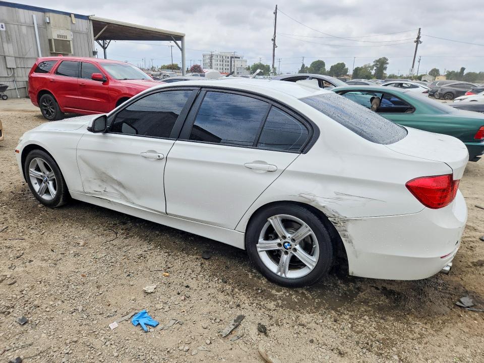 2015 BMW 3er VIN WBA3C1C5XFK119864 COPART salvage auction — SIDE, Ca - Salvage Certificate, sold $1,850 on 2026-08-13 (photo 2)
