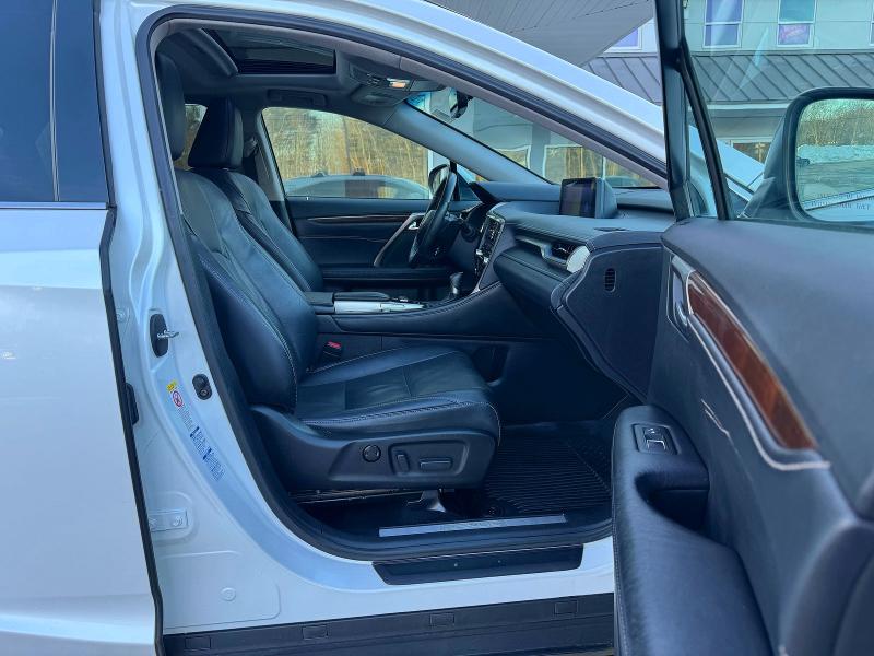 2017 Lexus Rx 350 VIN 2T2BZMCA5HC070875 COPART salvage auction — MINOR DENT/SCRATCHES, Ma - Certificate Of Title (P), sold $15,800 on 2026-07-17 (photo 5)