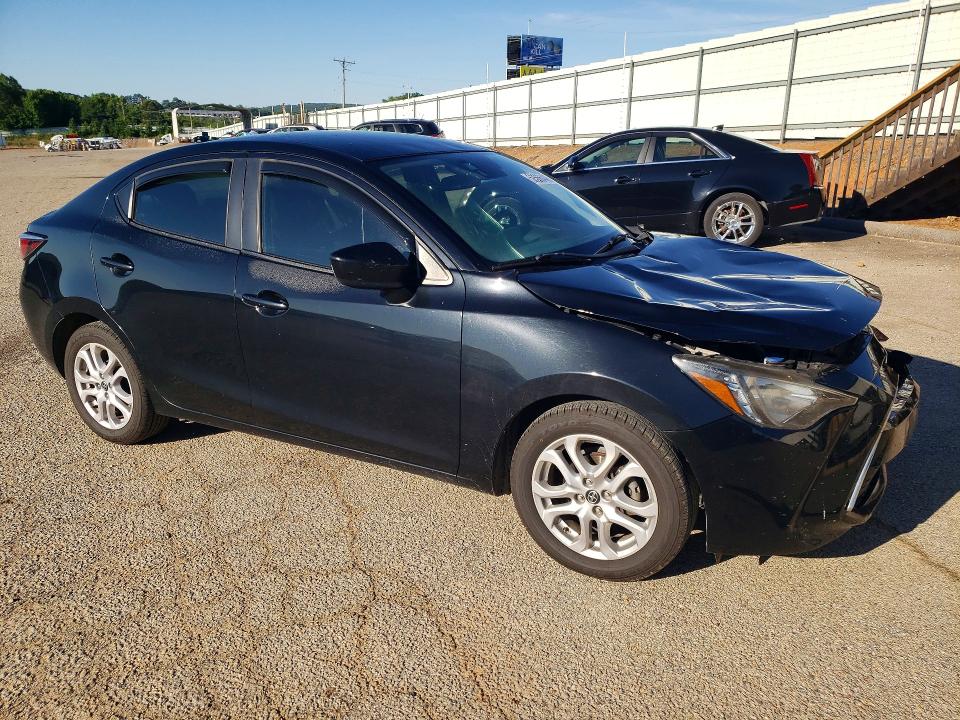 2016 Scion Ia VIN 3MYDLBZV3GY135705 COPART salvage auction — FRONT END, Va - Certificate Of Title, sold $1,100 on 2026-07-24 (photo 4)