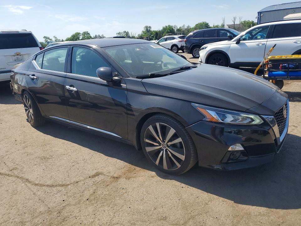 2019 Nissan VIN 1N4BL4FW7KN304053 COPART salvage auction — REAR END, PA - CERTIFICATE OF SALVAGE, sold $4,100 on 2026-07-02 (photo 4)