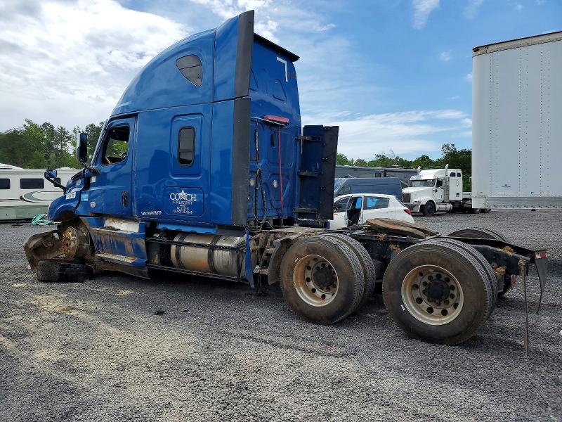 2021 Freightliner Cascadia 126 VIN 3AKJHHDR9MSMF6029 COPART salvage auction — FRONT END, VA - CERT OF TITLE - SALVAGE, sold $7,000 on 2026-07-23 (photo 3)