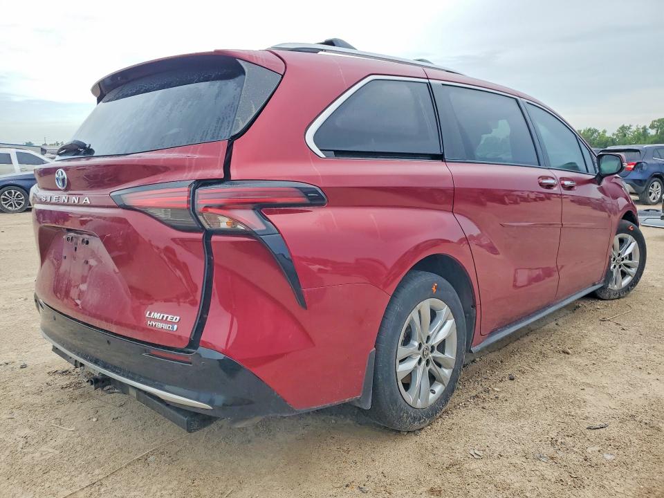 2022 Toyota Sienna VIN 5TDZSKFC5NS052596 COPART salvage auction — SIDE, TX - SALVAGE VEHICLE TITLE (P), sold $1,250 on 2026-07-24 (photo 3)