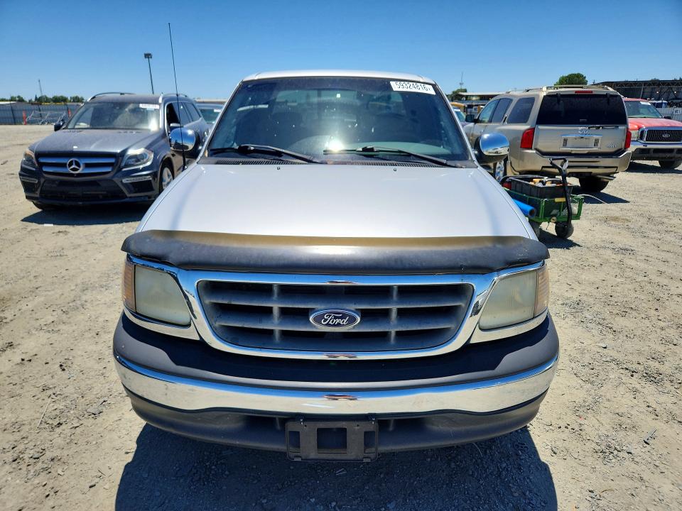 2001 Ford F-150 lightning VIN 1FTRX07W81KF83825 COPART salvage auction — REAR END, Ca - Salvage Certificate, sold $1,650 on 2026-07-09 (photo 5)