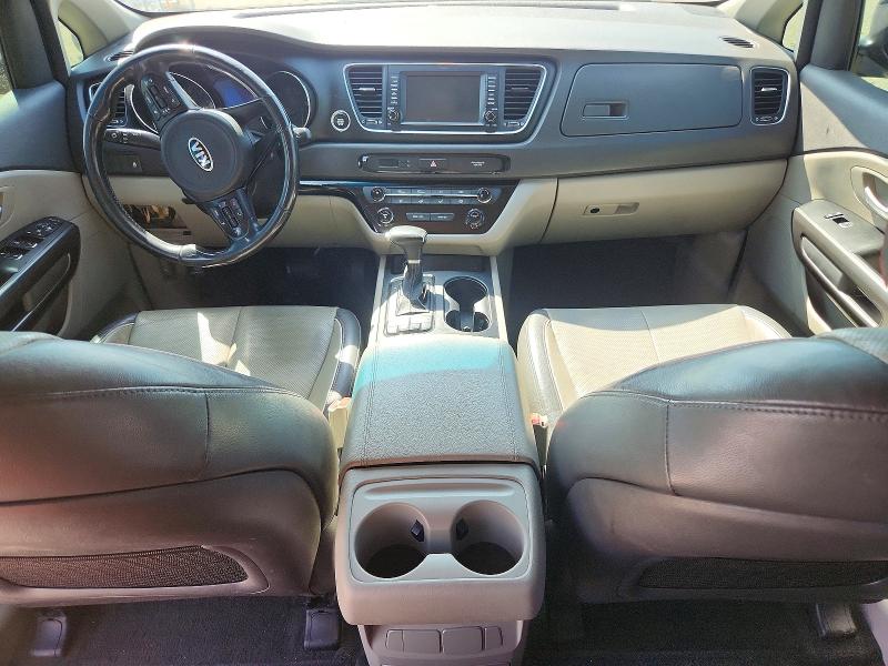 2017 Kia SEDONA VIN KNDMB5C10H6283814 COPART salvage auction — FRONT END, Tx - Salvage Vehicle Title, sold $900 on 2026-07-29 (photo 8)