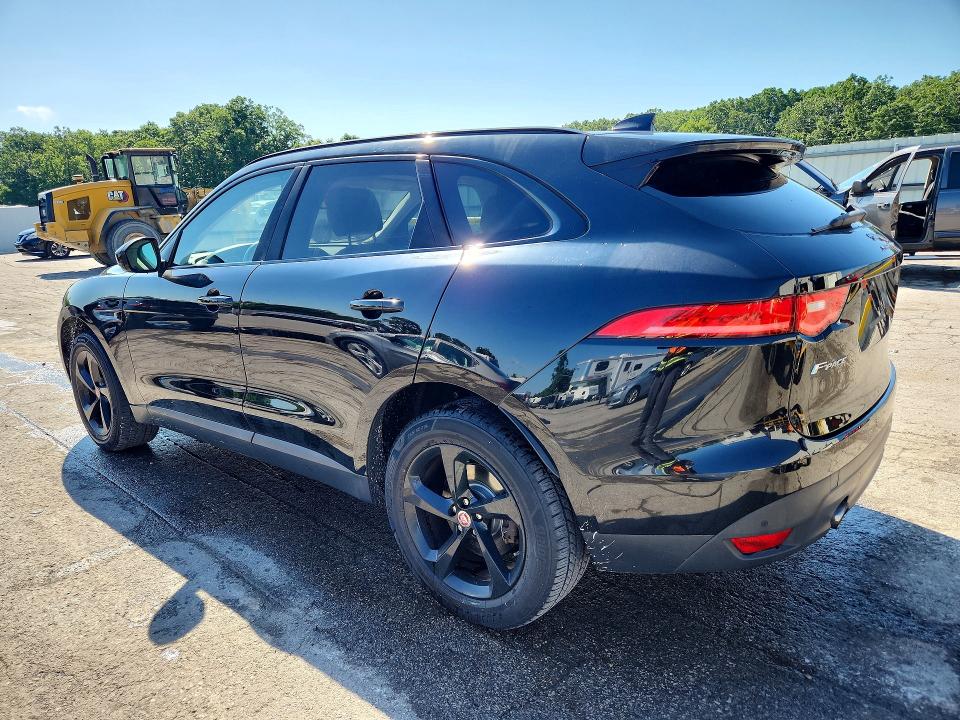 2017 Jaguar F-pace VIN SADCJ2BV2HA060175 COPART salvage auction — HAIL, Mo - Salvage Certificate Of Title, sold $4,350 on 2026-07-27 (photo 2)