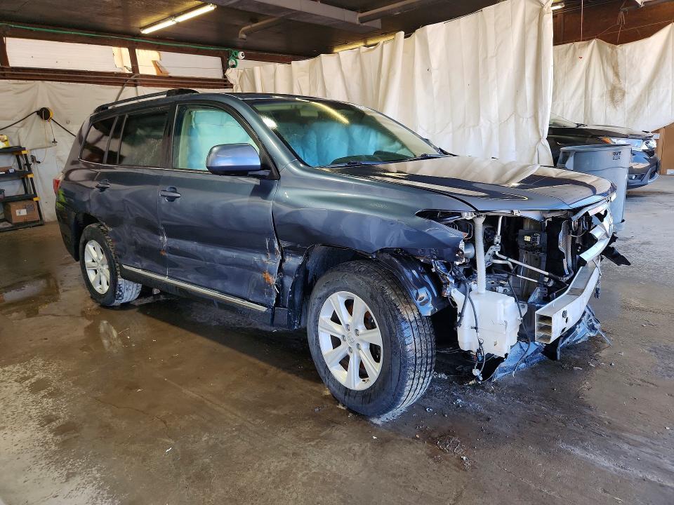 2013 Toyota Highlander VIN 5TDBK3EH2DS270577 COPART salvage auction — SIDE, Pa - Certificate Of Salvage, sold $3,250 on 2026-07-30 (photo 4)