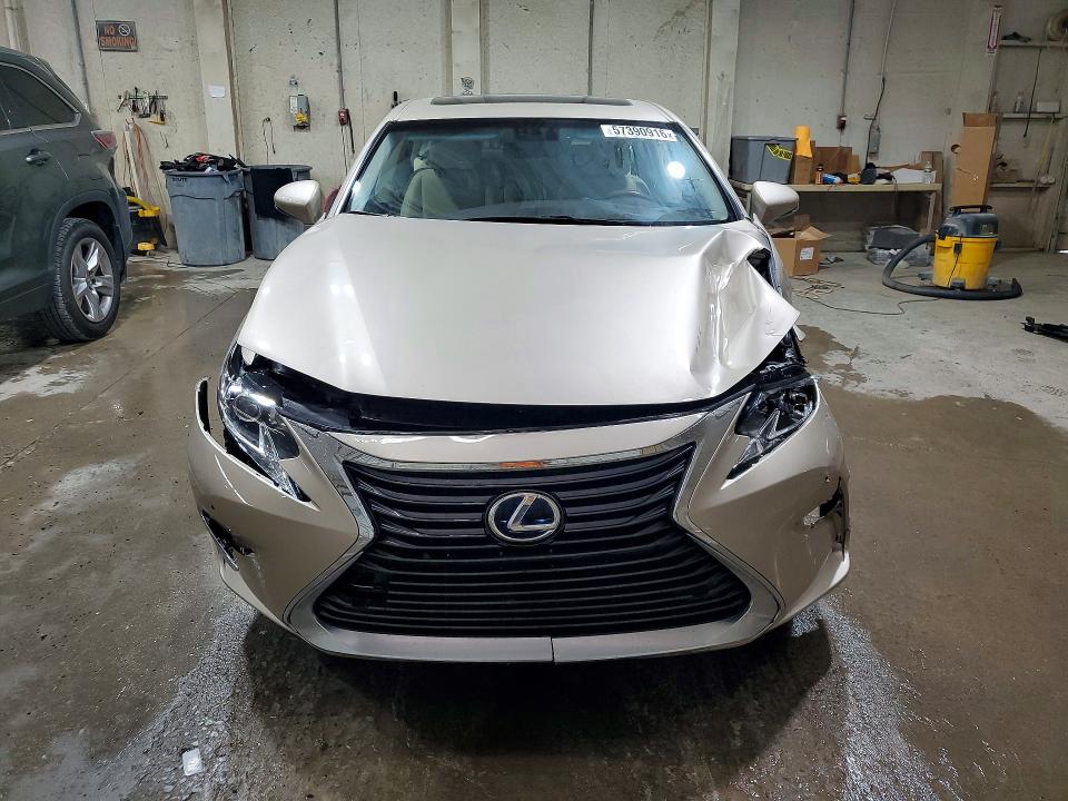 2016 Lexus ES VIN JTHBW1GG9G2110638 COPART salvage auction — FRONT END, TN - SALVAGE CERTIFICATE, sold $7,000 on 2026-07-28 (photo 5)