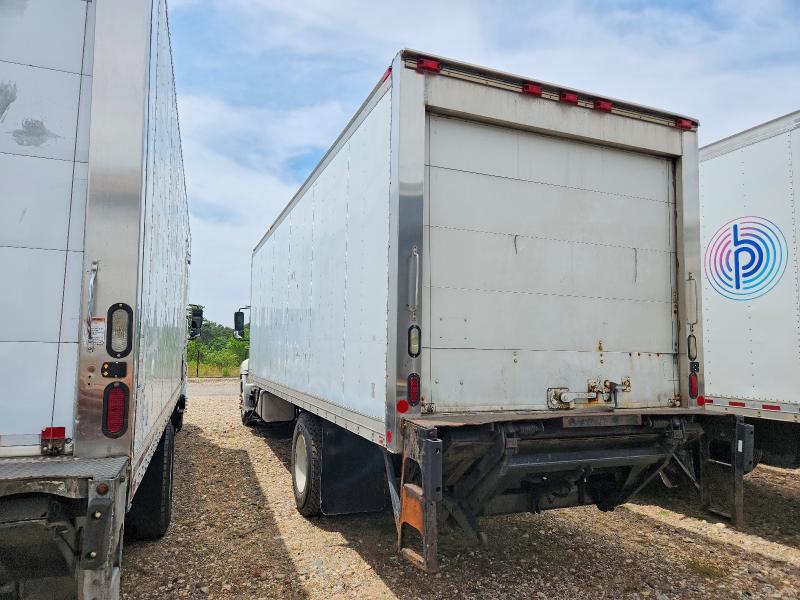 2014 Hino 338 VIN 5PVNV8JT9E4S53297 COPART salvage auction — NORMAL WEAR, NY - CERTIFICATE OF TITLE, sold $2,150 on 2026-10-06 (photo 3)